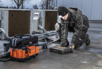 Czapka z latarką Neo 81-621